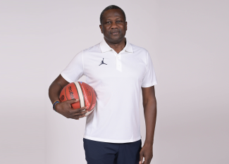 Jean-Aimé Toupane à la tête des Bleues, assisté de Cathy Melain