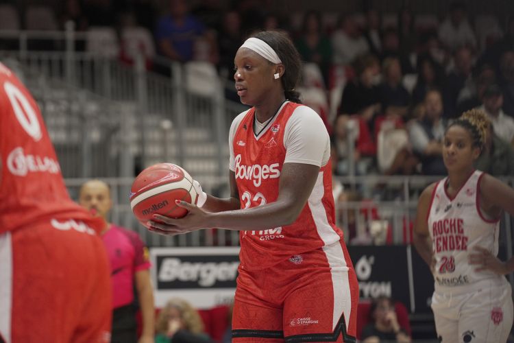 Kariata Diaby MVP de novembre