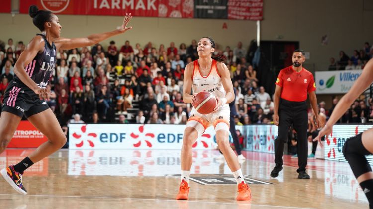 Villeneuve d'Ascq prend l'avantage